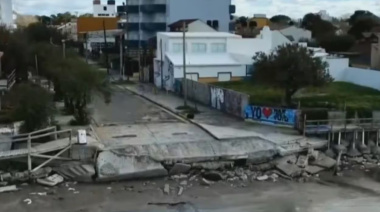 El mar avanzó en Mar del Tuyú y dejó casas en riesgo de derrumbe