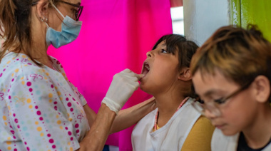 Más de 1.100 estudiantes de La Costa recibieron controles de salud en sus escuelas