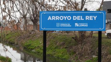 Profundizan los trabajos de saneamiento y preservación ambiental en los arroyos de Lomas