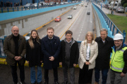 Federico Otermín recibió en Lomas a Kicillof y Magario: recorrieron el nuevo Paso Bajo Nivel de Temperley e inauguraron el servicio de resonancia magnética en el Hospital Gandulfo