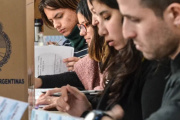 Elecciones 2025: pago, sanciones y causas para excusarse como autoridad de mesa