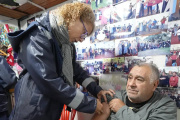 Avanza la vacunación antigripal gratuita para personas mayores en los centros de salud locales
