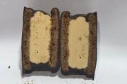 Dirigentes Scout de Lomas crearon el emprendimiento "Alfajor de Lis" con rellenos impresionantes