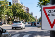 Cambia la prioridad de paso en la Provincia: qué establece la nueva ley de tránsito